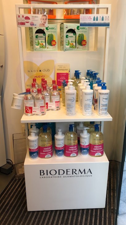Farmacia FARMACIA ANA SEBASTIAN DE ERICE CID en Madrid