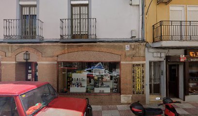 Farmacia FARMACIA CATALINA S. LOPEZ CANUELO en Almaden