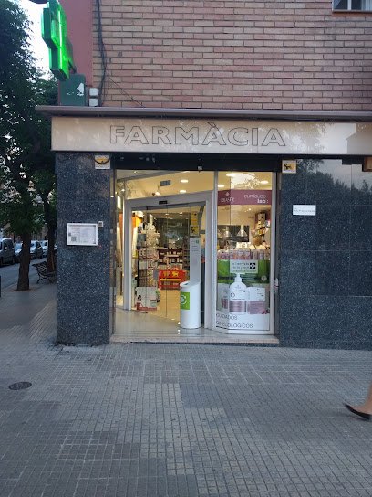 Farmacia FARMACIA DE LA PLACA Lda. Anna Ma Sanchez Dardina en Cornella de Llobregat