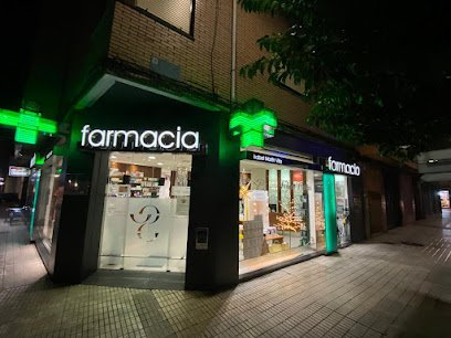 Farmacia FARMACIA MARTIN VILLA en San Martin del Rey Aurelio