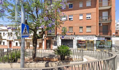 Farmacia FARMACIA REYES COLLANTES DE TERAN VALCARCEL en Alcala de Guadaira