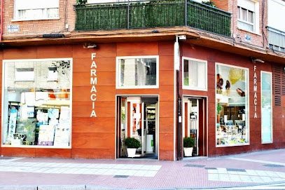 Farmacia FARMACIA Santa Clara (Ldo. Victor Puente Lazaro) en Valladolid