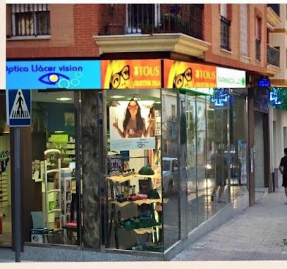 Farmacia FARMACIA Y OPTICA LLACER en Martos
