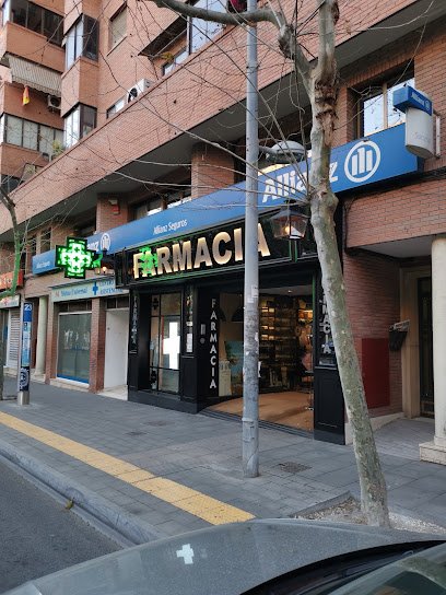 Farmacia Farmacia Adelina Ripoll Linares en Alicante
