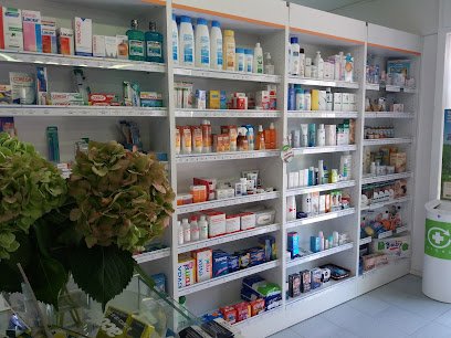 Farmacia Farmacia Alberte Castineiras en Cortinas