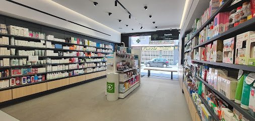 Farmacia Farmacia Clapes Les Planes en Sant Joan Despi