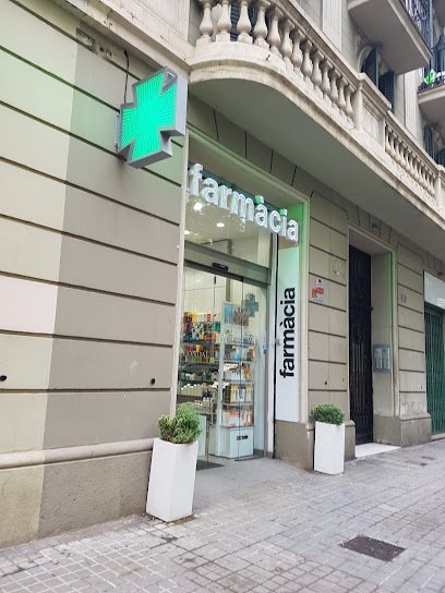 Farmacia Farmacia Condal Llic.Marta Ibanez Pharmacy Apotheke en Barcelona