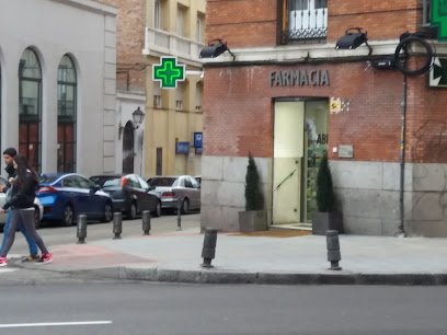 Farmacia Farmacia Herbolario Yolanda Perez Tano en Madrid