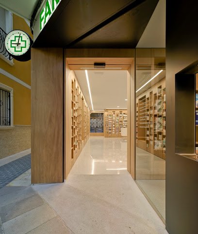 Farmacia Farmacia Isabel Arrebola Pascual La farmacia del reloj en Aspe