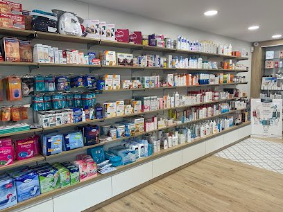 Farmacia Farmacia Isabel Ordonez Aparicio en Cabezon de la Sal