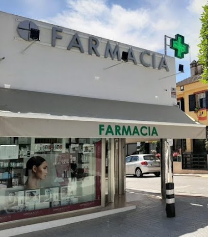 Farmacia Farmacia La Pinta. Ldo Jose Maria Badiola Villa en Castilleja de la Cuesta