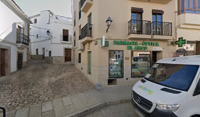 Farmacia Farmacia Optica El Arco en Alcantara