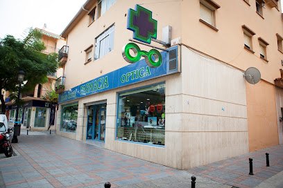 Farmacia Farmacia Optica Maria Dolores Leon Burgos en Fuengirola