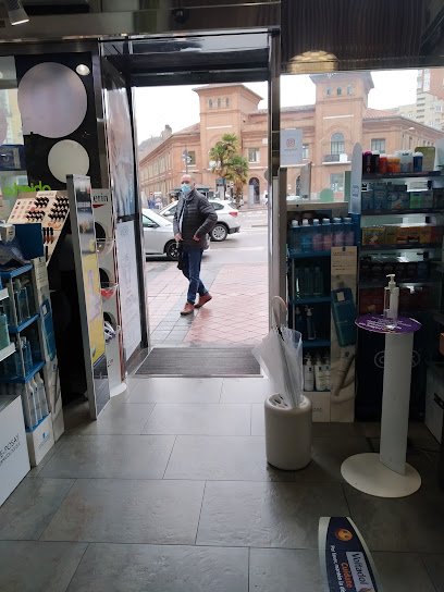 Farmacia Farmacia Plaza Espana (Ldo. Juan Carlos Presa Valentin) en Valladolid