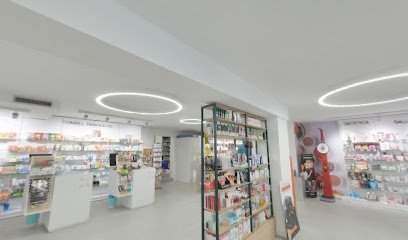 Farmacia Farmacia Riera Fina en Girona