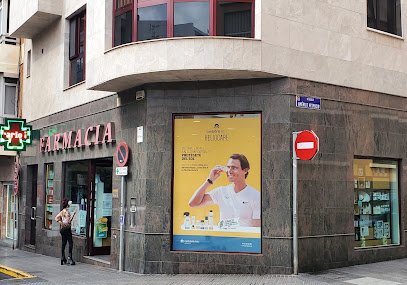 Farmacia Farmacia Valido Sanroman CB (antigua Tomas Valido Martinez) en Las Palmas de Gran Canaria