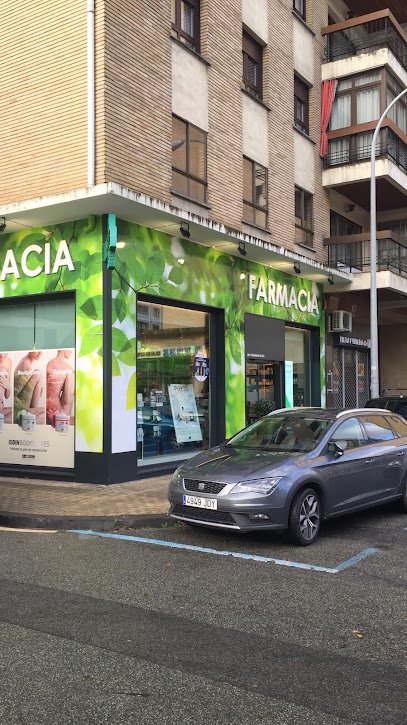 Farmacia Farmacia Vuelta del Castillo (Lda. M. Noain Yoldi) en Pamplona